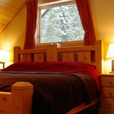 Mount 7 Lodges Golden Eksteriør bilde